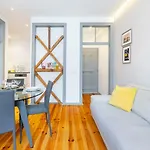 Whome | Downtown Family Apartment