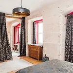 Alfama Chic 1