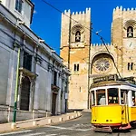 Lisbon Apartments in Anjos