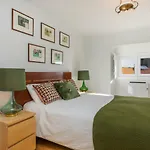 Cathedral Luxury And Spacious