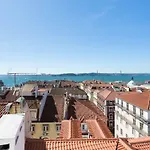 Flh Chiado Skyline