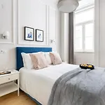 ALTIDO Augusta Luxury
