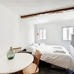 Principe Real Apartments