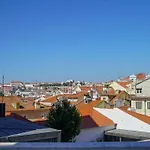 The Mouraria Apartment