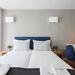 Flh Chiado Elegant Apartment