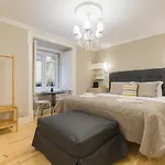Lovelystay - Charming Douradoures I