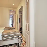 Amoreiras Luxurious By Lisbon Village Apartments