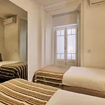 Amoreiras Luxurious By Lisbon Village Apartments