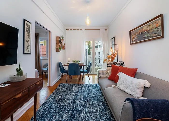 Whome | Estrela Family Apartment Perfect For Families & Friends
