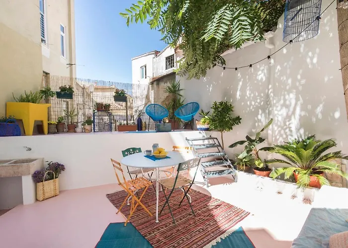Blue Garden Apartment