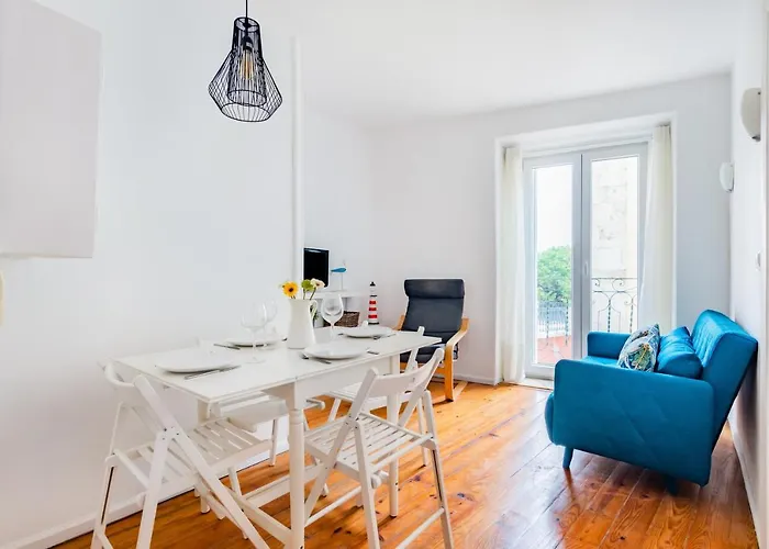 2Br At Chiado Historical Heart Of Lisbon