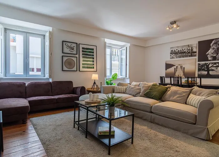 32 -Lovely 2 Bedroom Apt In Principe Real