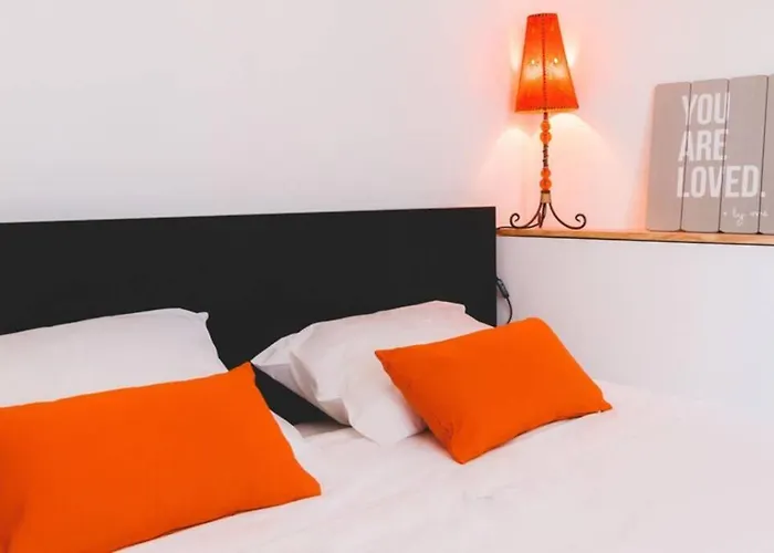 Welcome To Alcantara Apartment