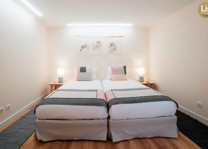 Lis Apartments