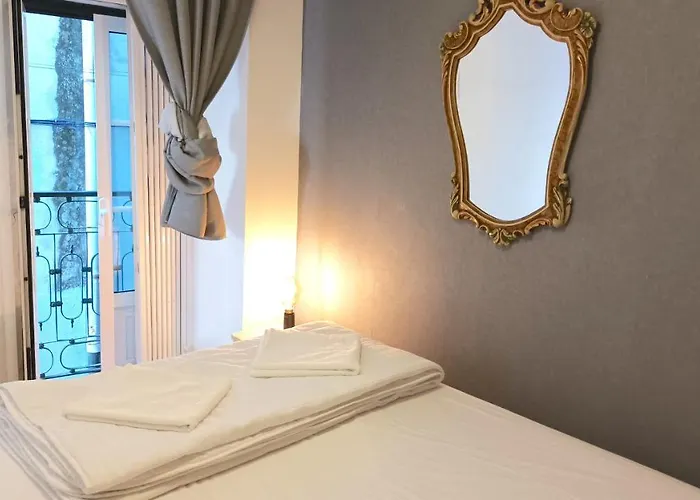 1 Bedroom Apartment - Tv Da Madalena 01