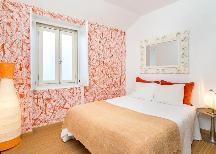 Whome Trigueiros Downtown 1-Bed W/Ac In Top Location