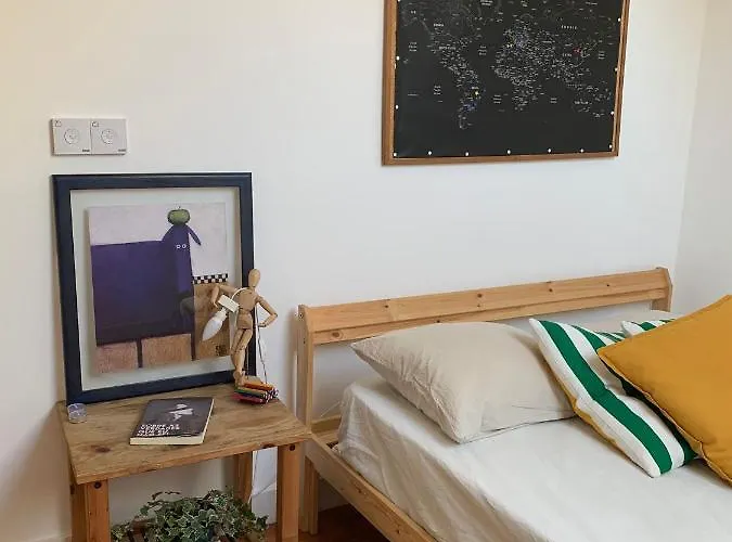 Quarto Com Banheiro Privativo
