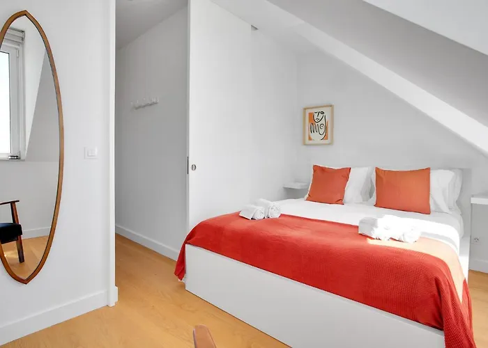 Brand New River View Apartment Belém - 1 bedroom, A/C