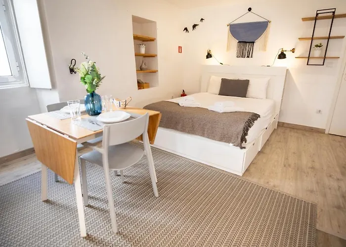 Bairro Alto Lovely Studio, Sao Pedro De Alcantara