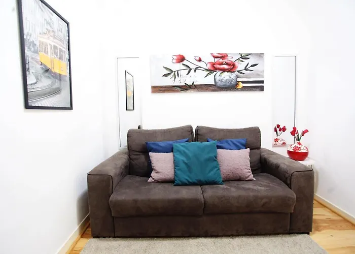 Lisbon Anjos Family Apartment