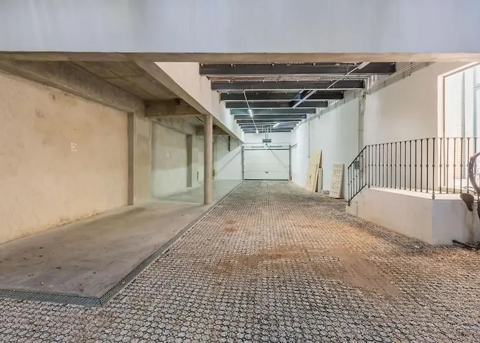 Charming Duplex With Private Terrace And Parking