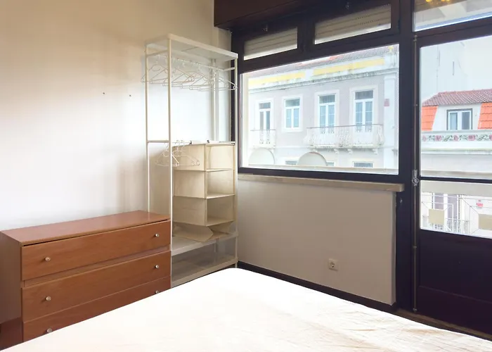 Double Bed Room In Old Town