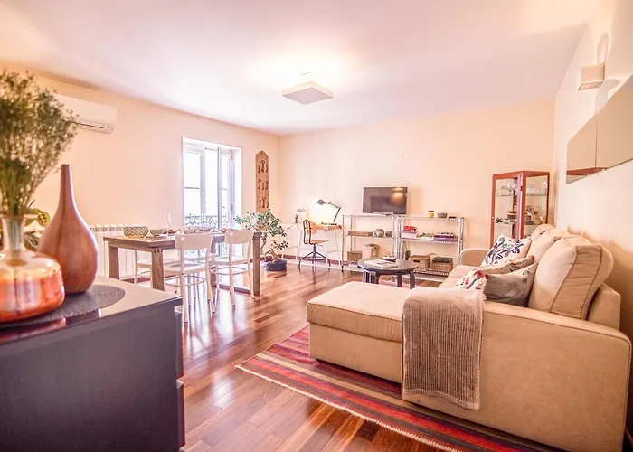 The Bonsai Apartment - Glamorous Chiado
