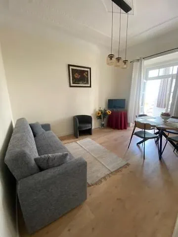 Lisbon Center Apartment Gm