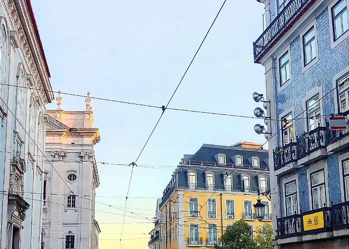 Quartos No Bairro Alto De Lisboa Em Acomodacao Partilhada