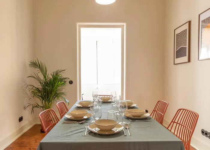 Alvalade 58 - Charming 2 Bedroom Apartment With Ac Near The Airport And City Center