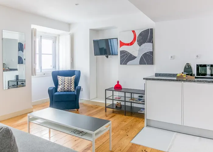Cozy Apartments In Heart Of Lisbon Bairro Alto