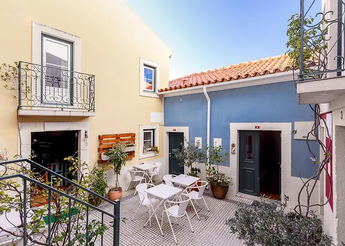 Pateo Santo Estevao-Self Catering Apartments