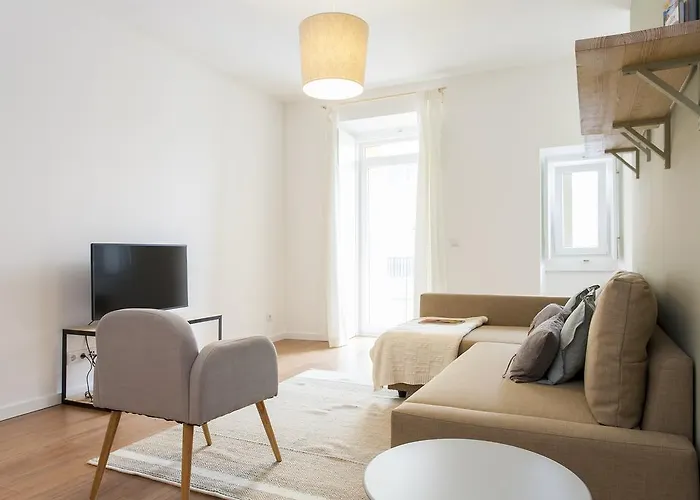 ALTIDO Cosy 2BR Apt with terrace in Penha de França, 5mins from the Viewpoint of Monte Agudo