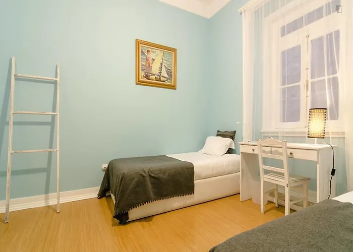 Royal Park Lisbon Guest House