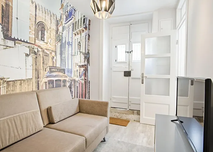Bmyguest - Ambassador Boutique Apartment I