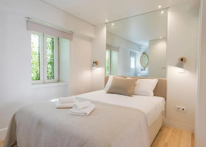 Lovelystay - Principe Real: Modern And Comfort!