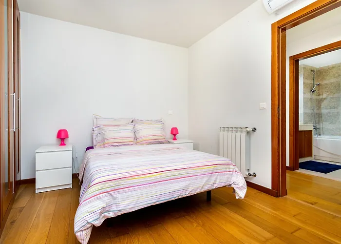 Whome | Damasceno Contemporary Apartment 59