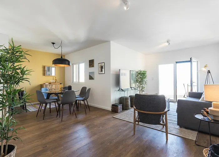 Alfama Lounge By Lu Holidays
