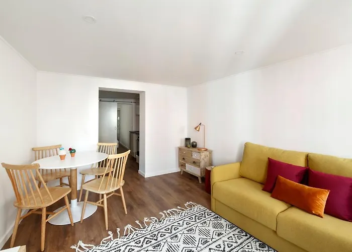Principe Real Apartments