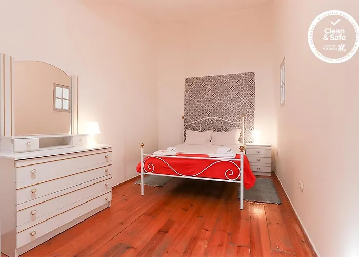 Bairro Alto Cosy By Homing