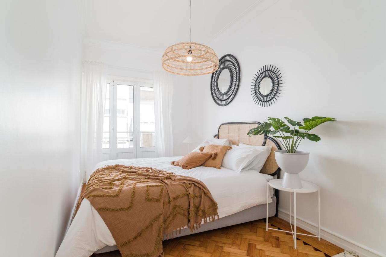 Casa Boma - Sophisticated With Large Private Terrace - Campolide I Appartement