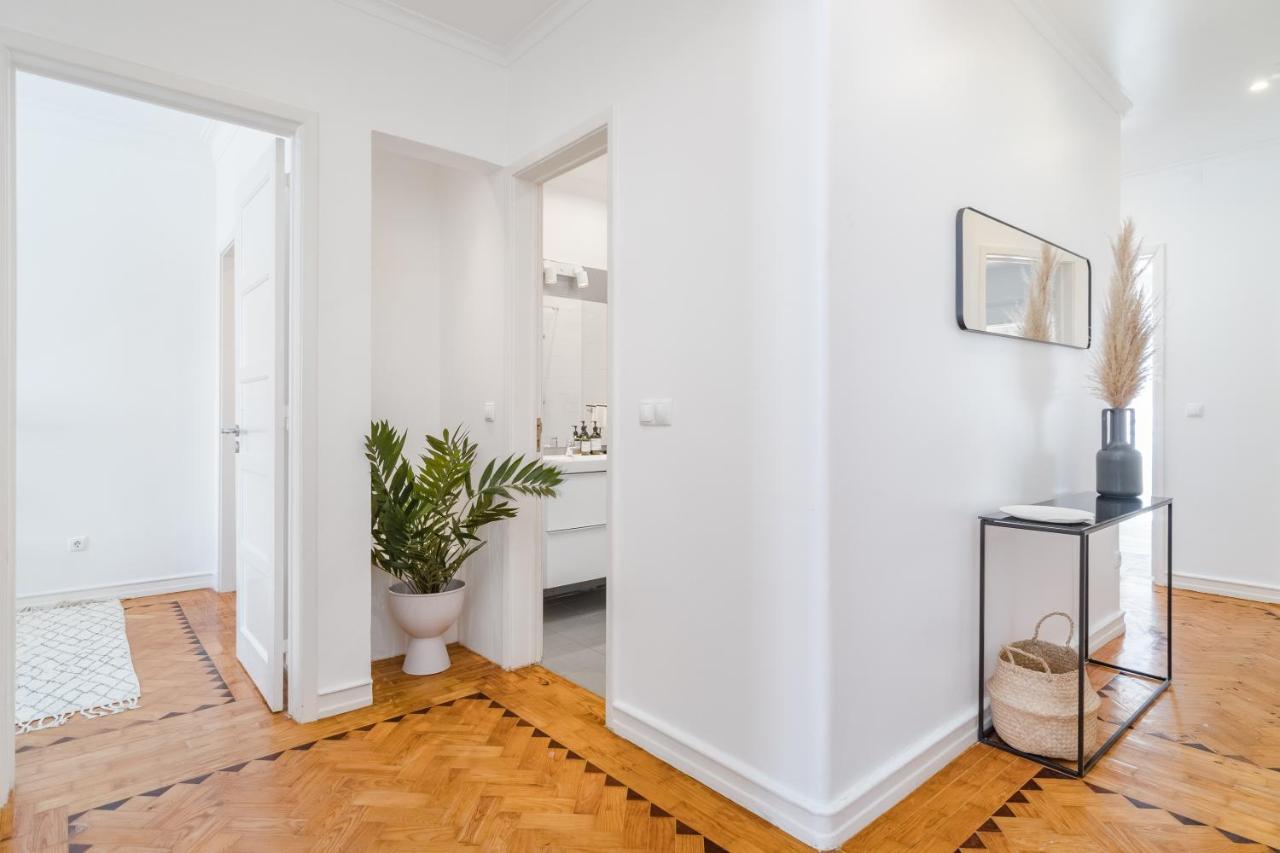 Casa Boma - Sophisticated With Large Private Terrace - Campolide I Lissabon