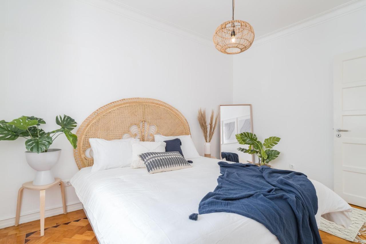 Casa Boma - Sophisticated With Large Private Terrace - Campolide I Appartement
