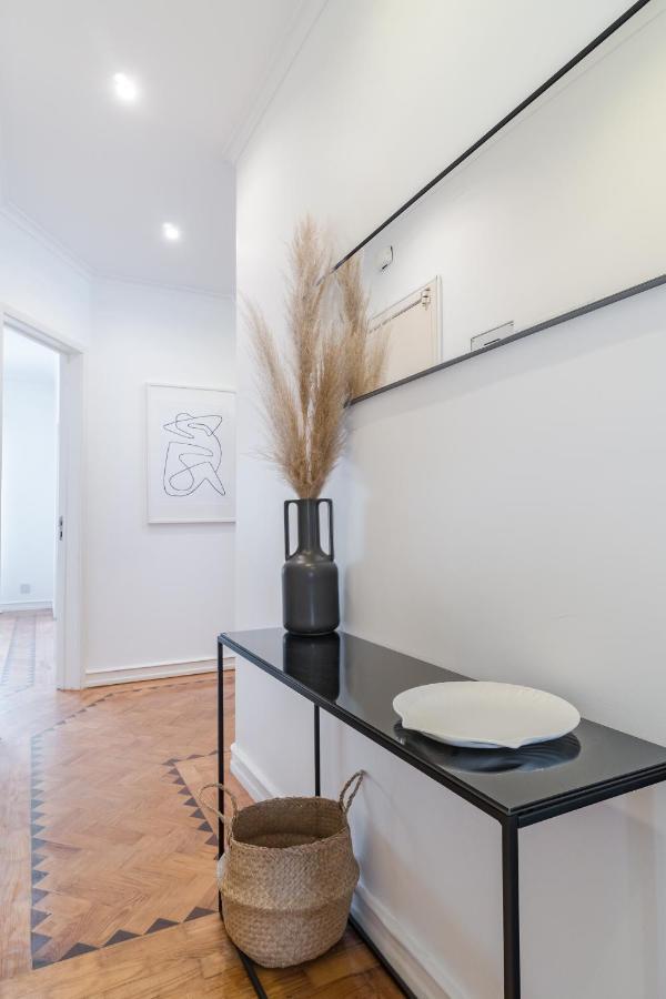 Casa Boma - Sophisticated With Large Private Terrace - Campolide I Appartement