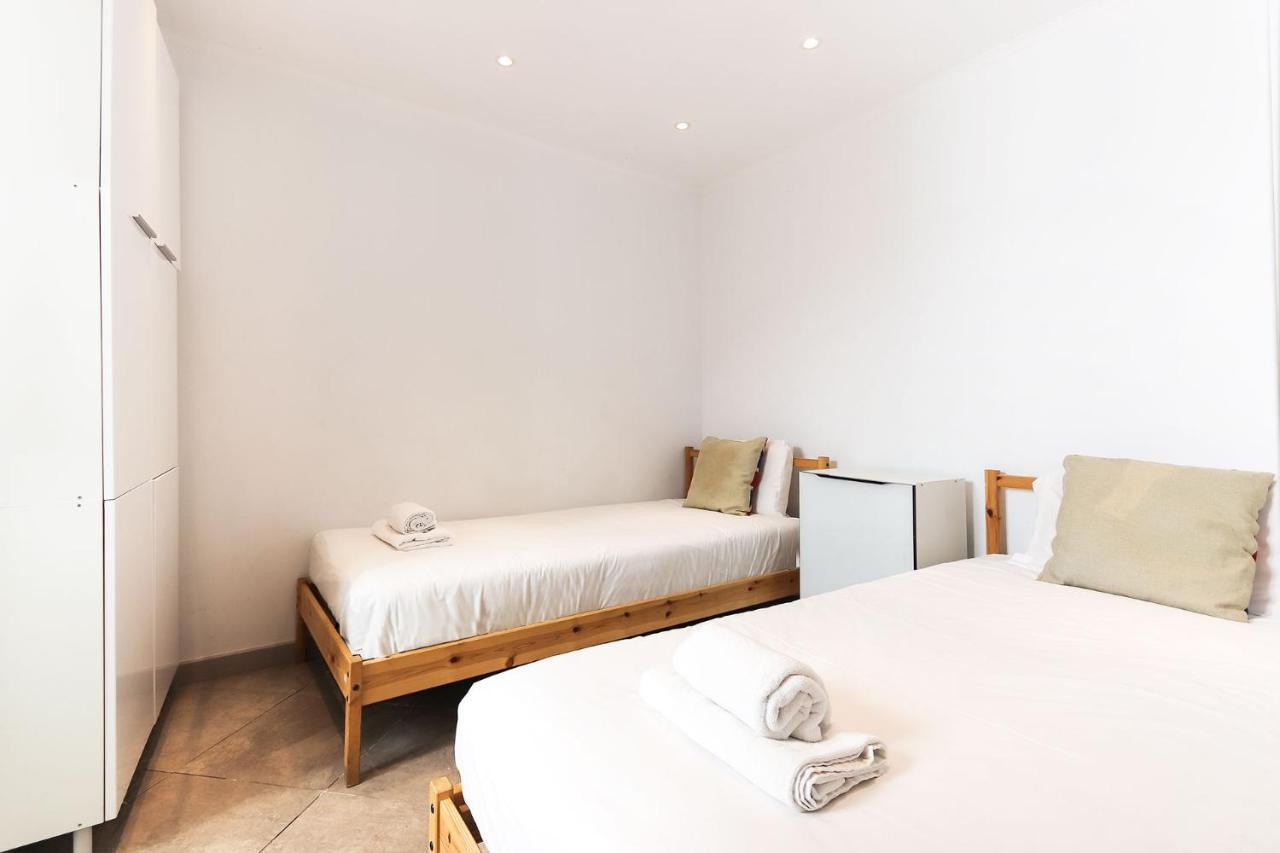 Downtown Stylish By Homing Apartment *