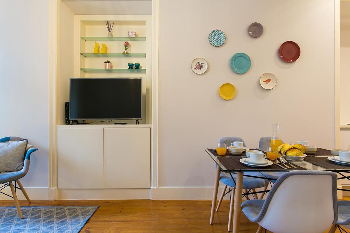 Lovelystay - Cozy 3bdr In Estrela Appartement *