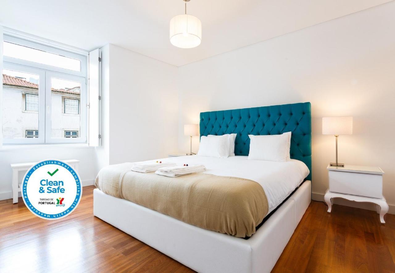 Misha's Place At Bairro Alto! * Lissabon