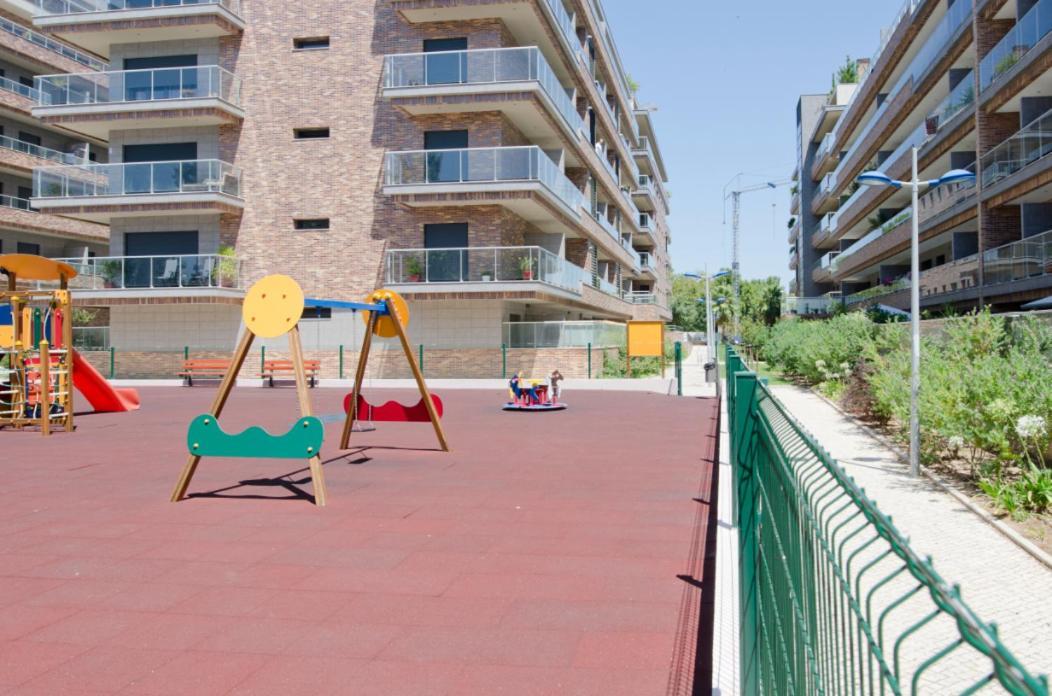Appartement Parque Nacoes / Jardins Cristo Rei Lissabon