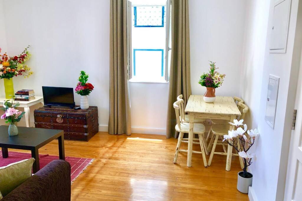 Apartamento 32 2 - Heart Of Private Apartment, Bairro Alto Lisboa