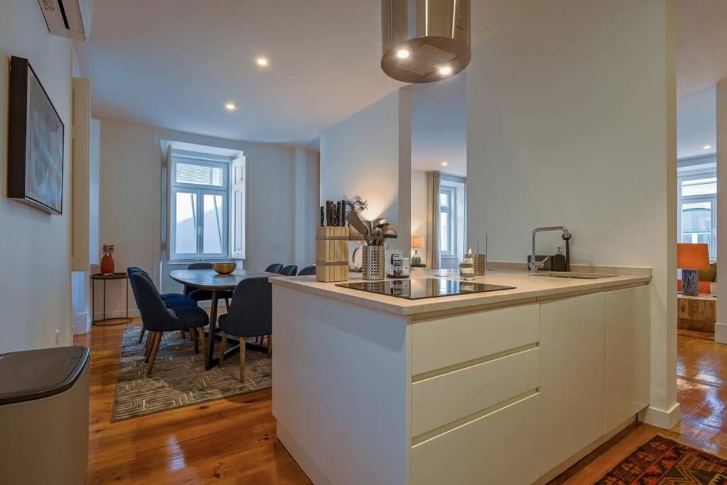 Appartement Myplacelisbon - Luxury Trindade Ii